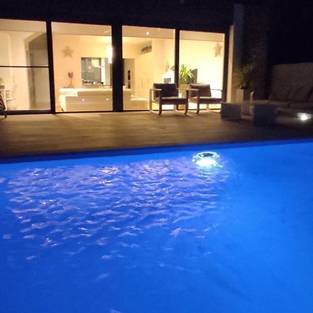 Ikasmendi Villa Renteria Bagian luar foto