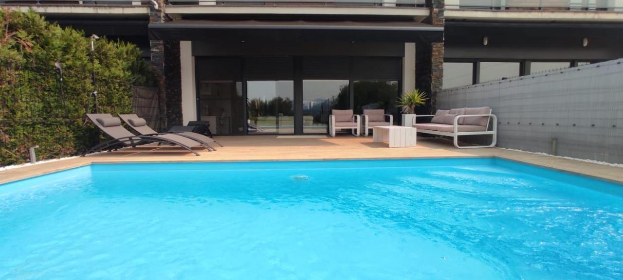 Ikasmendi Villa Renteria Bagian luar foto